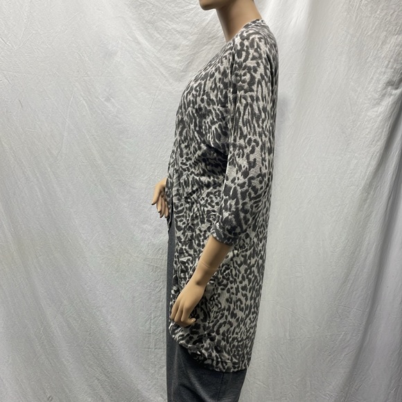 H&M Gray Animal Print Midi Cardigan - Picture 6 of 8